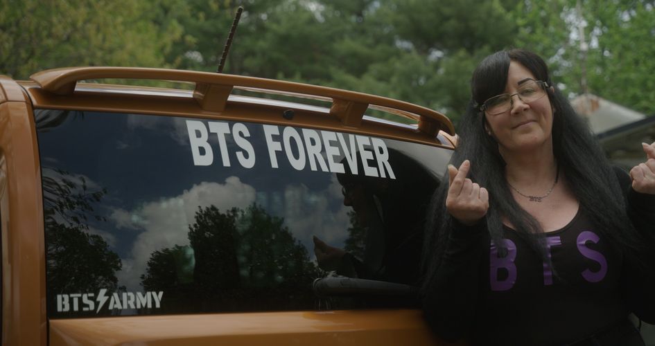 BTS ARMY: FOREVER WE ARE YOUNG OmU