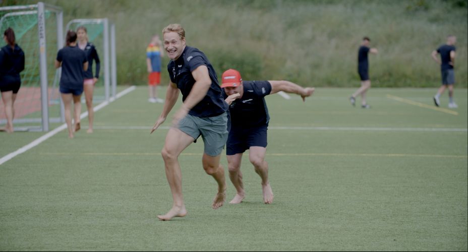 Downhill Skiers - Ain't No Mountain Steep Enough