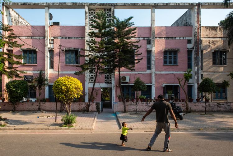 Kraft der Utopie – Leben mit Le Corbusier in Chandigarh OmU