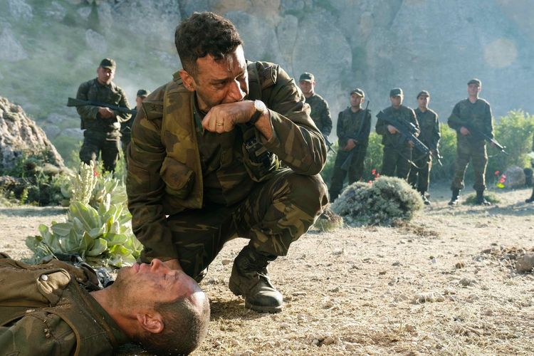 Nefes: Yer Eksi Iki OmU