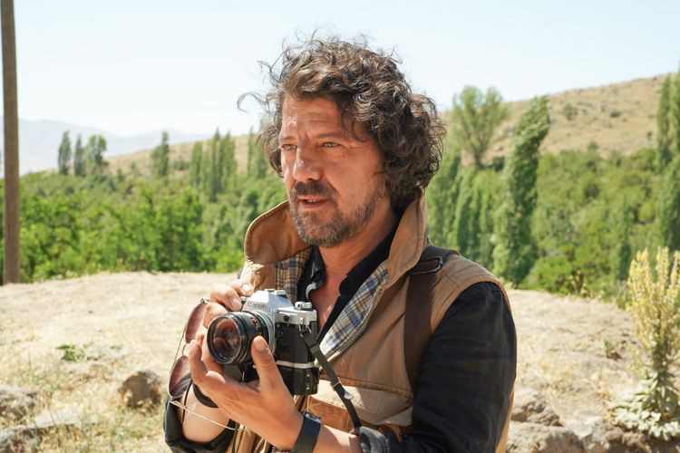 Nefes: Yer Eksi Iki OmU