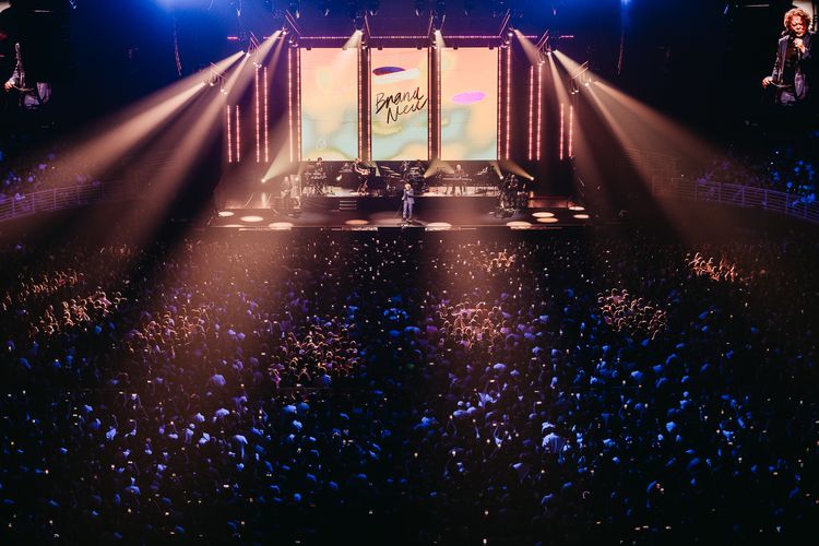 Holding Back the Years: 40 Years of Simply Red, Live in Santiago