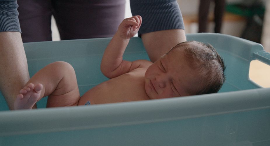 Wise Women - Fünf Hebammen, fünf Kulturen