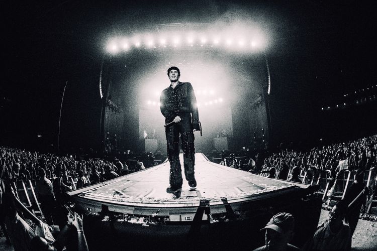 Bring Me The Horizon - L.I.V.E. in São Paulo (Live Immersive Virtual Experiment)